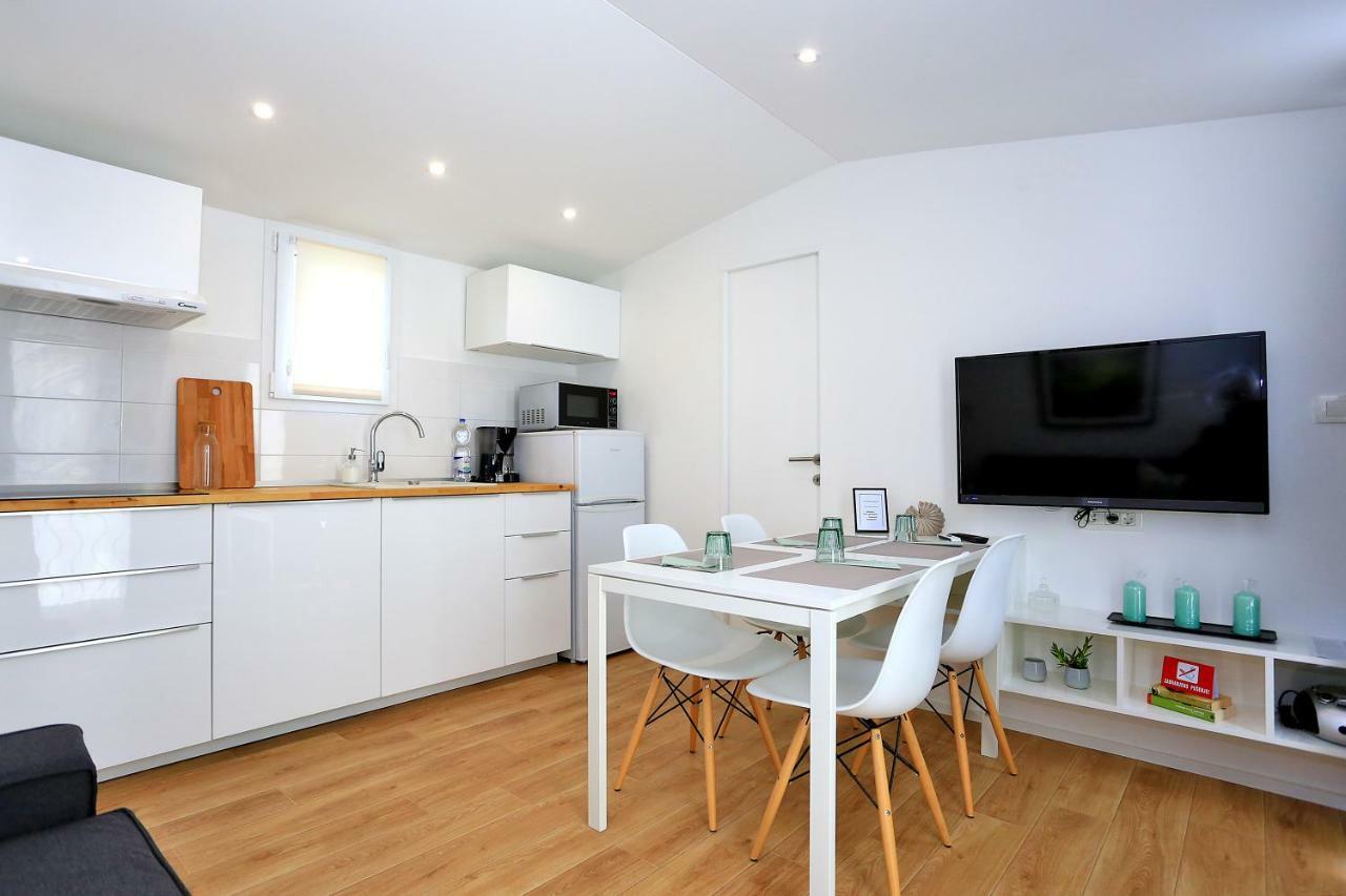 First Apartment Задар Екстер'єр фото