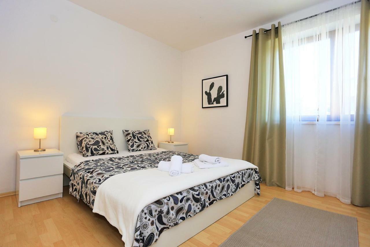 First Apartment Задар Екстер'єр фото