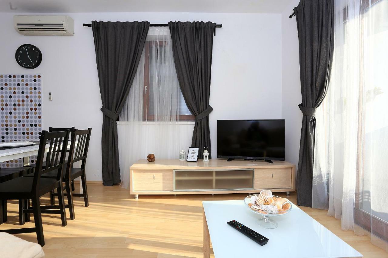 First Apartment Задар Екстер'єр фото